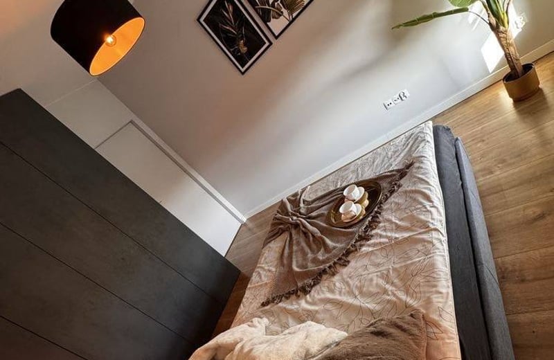 Location d’un appartement confortable de 2 pièces, 53 m², dans le quartier Nadodrze, Wrocław, Pologne